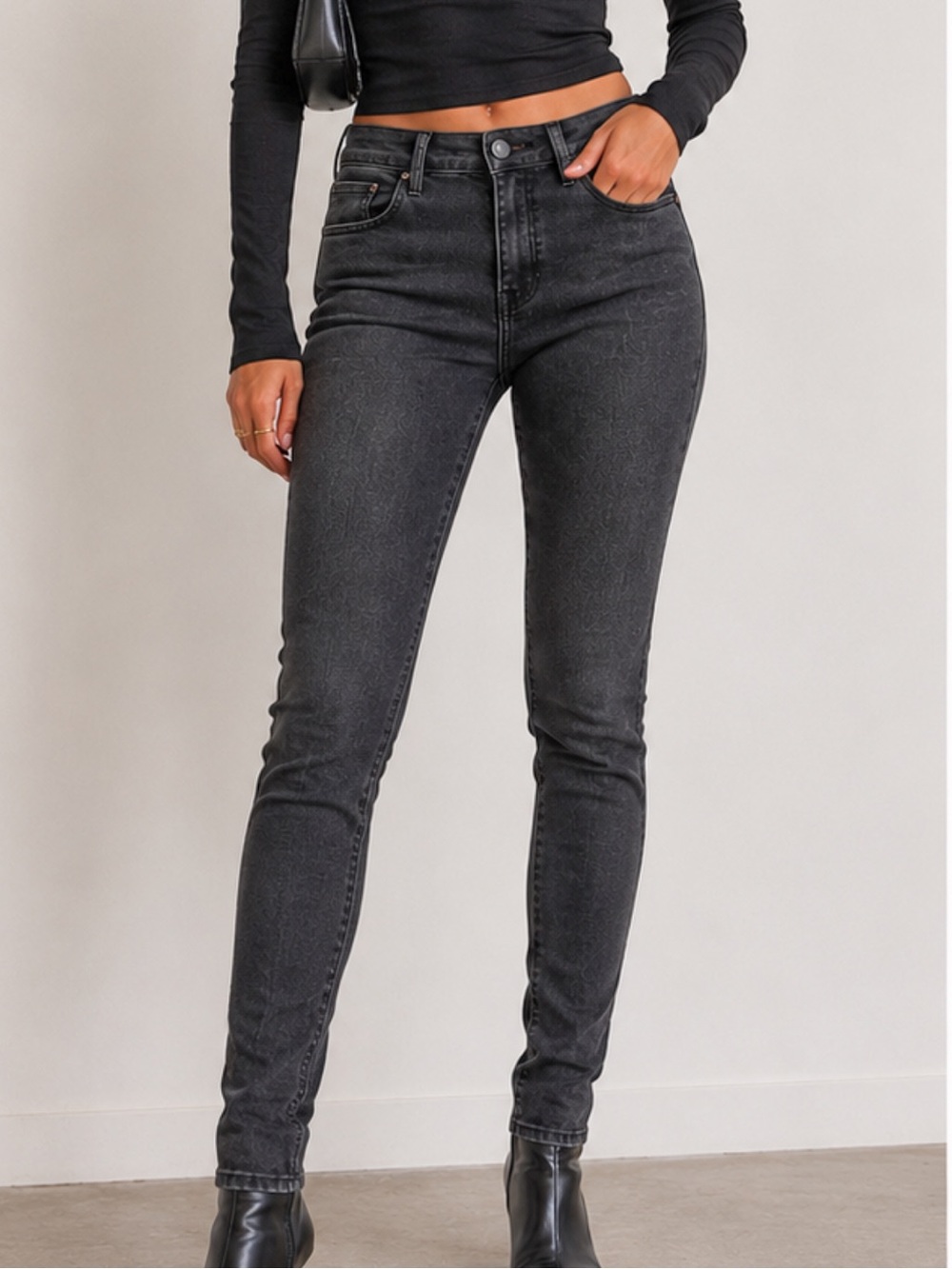 J Brand Women's Skinny Jeans in Washed Black